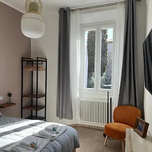 La Casa Nel Vicolo , Bologna Italia