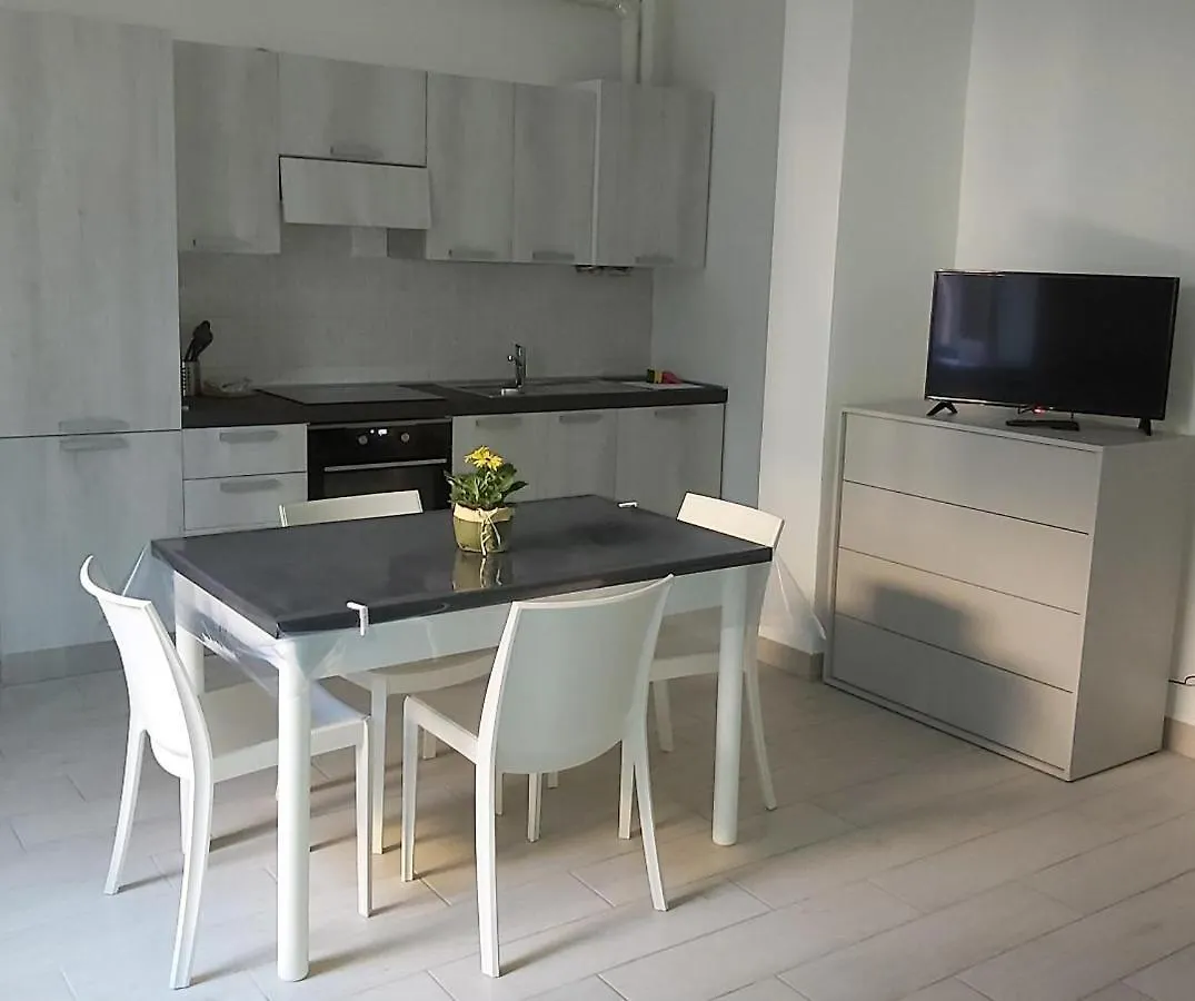 Holiday home Happy House Villa Malgrate Italy